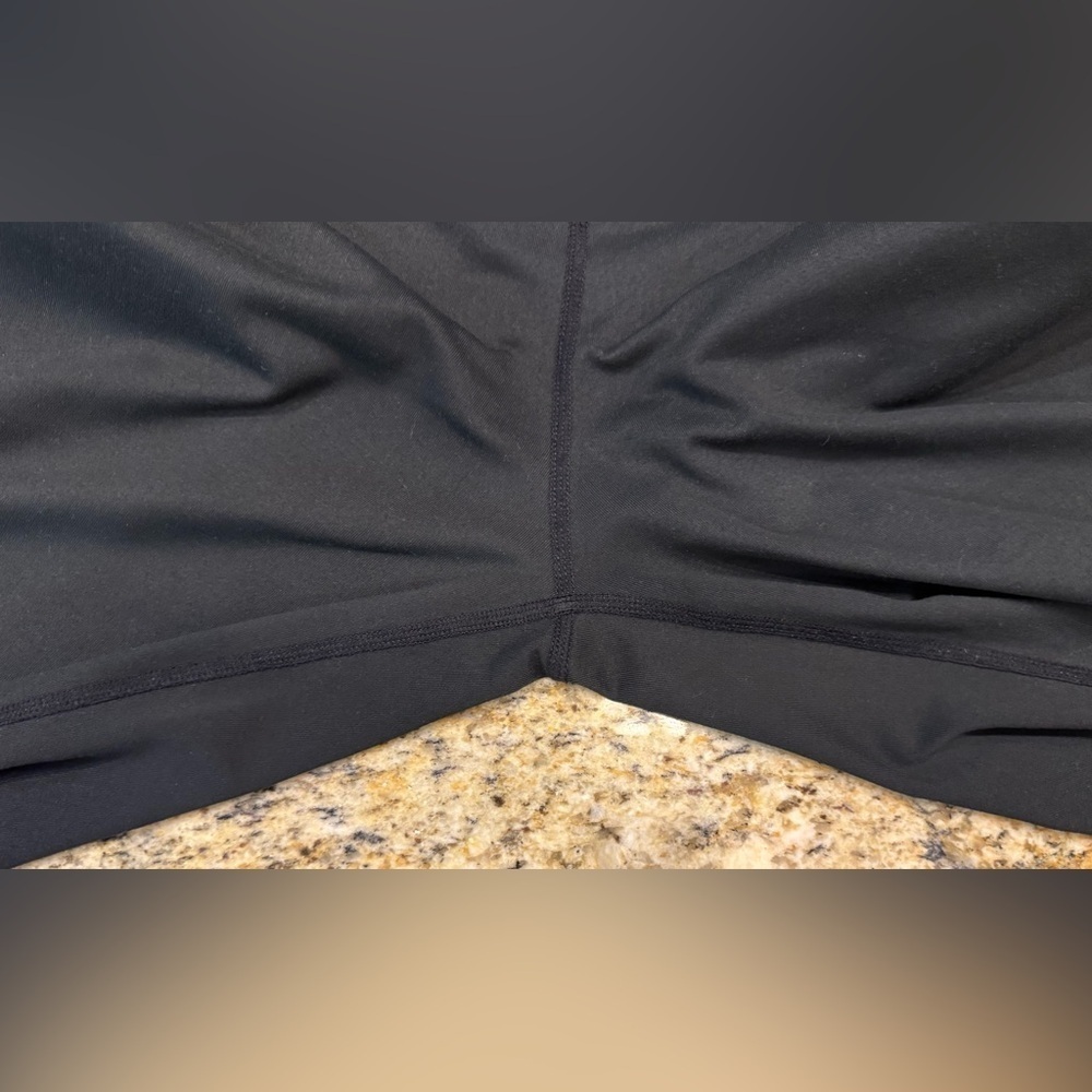 REI Women’s Yoga Pants Black Size Small Petite Pull On Straight Stretch - Picture 4 of 8